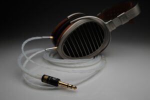 Master pure Silver Sennheiser HD700 upgrade cable by Lavricables